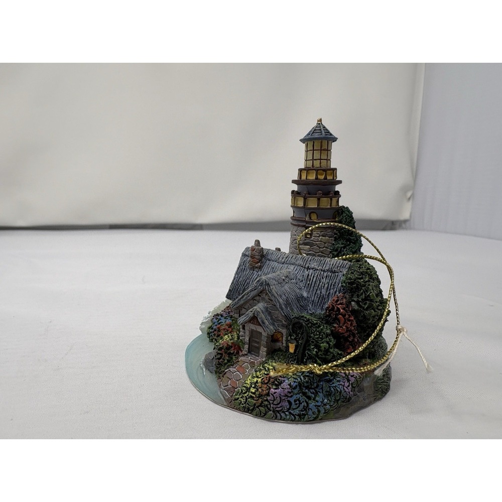 Vintage Thomas Kinkade Illuminated Series Ornament "Cedar Nook Lighthouse" - Picture 4 of 7